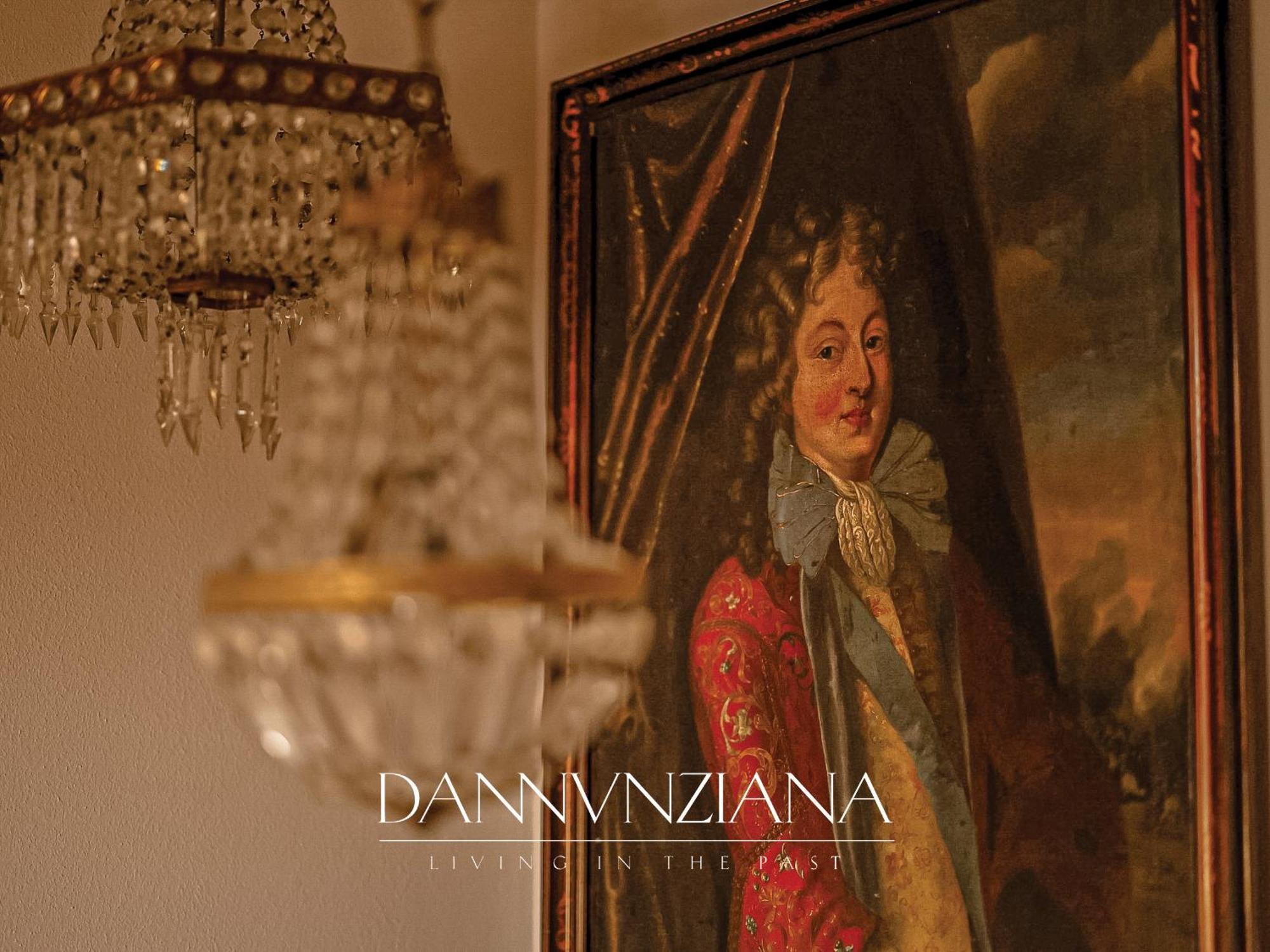 Dannunziana With Shared Pool - Salo - Garda Apartment *