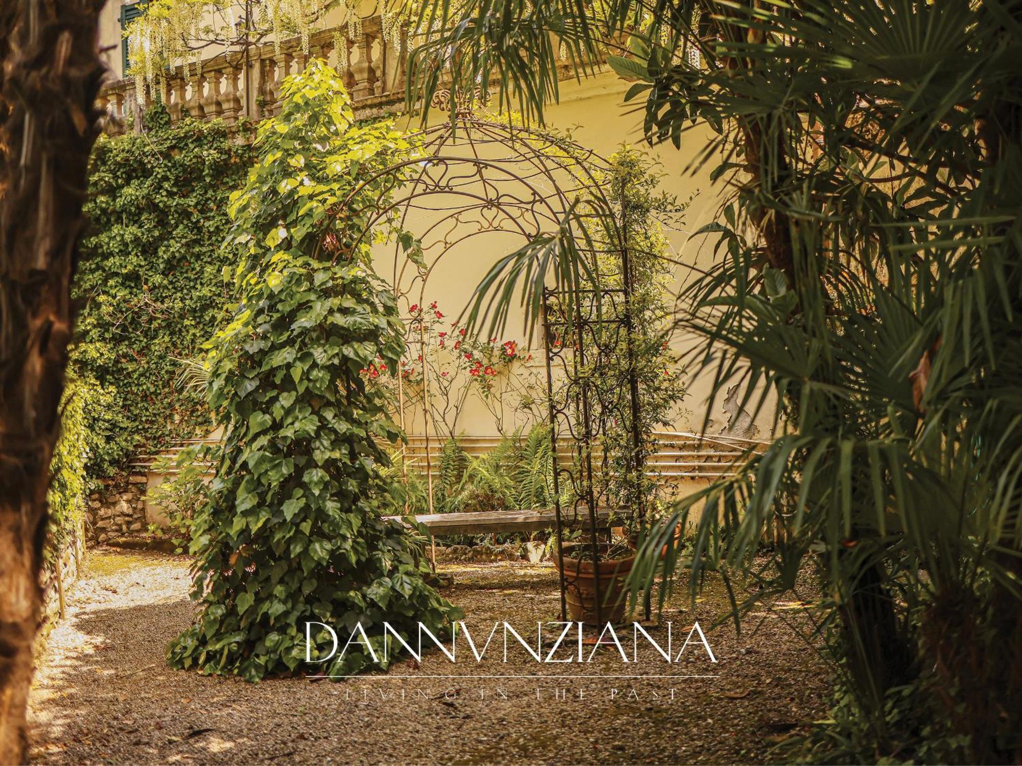 Dannunziana With Shared Pool - Salo - Garda Apartment San Felice del Benaco